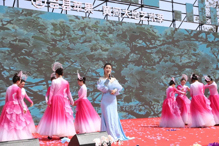 來吉縣蘋果小鎮(zhèn)，開啟浪漫之旅！